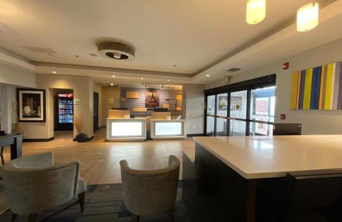 Miami Hotel | Route 66 inn & Suites