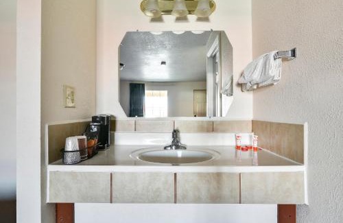 Shamrock Hotel | Route 66 Inn