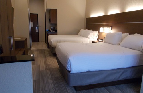 Miami Hotel | Route 66 lnn & Suites