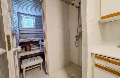 Rovaniemi Apartment | Rovaniemi City Stay - Sauna & Light