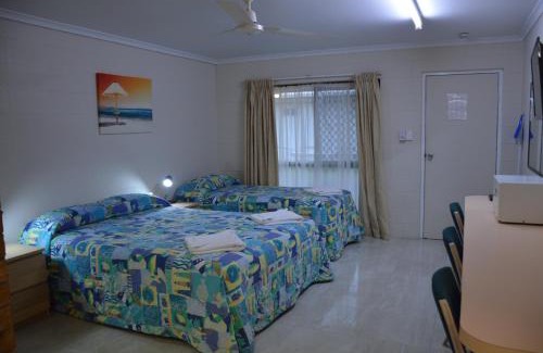 West Mackay Hotel | Rover Motel