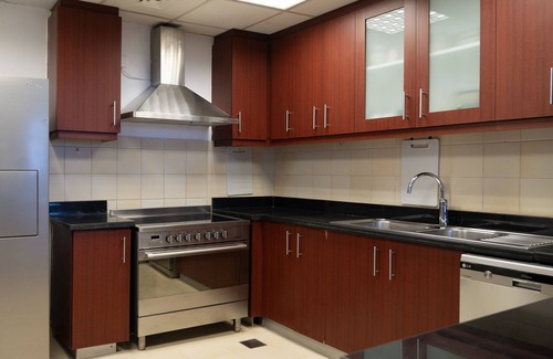 Dubai Marina Cabin | Rovers Hostel Dubai
