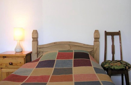 Tideswell House | Rowan Cottage - Two Bedroom House, Sleeps 4