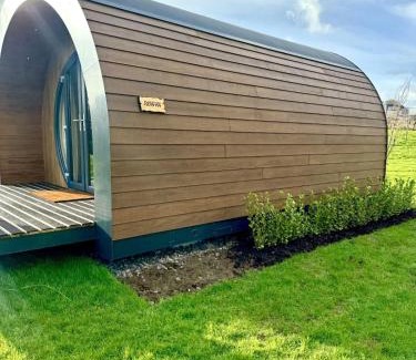 Cowbridge Apartment | Rowan Hobbit Pod at Cowbridge Cabins