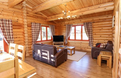 Castle Bytham House | Rowan Lodge