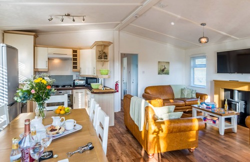 Otterham Apartment | Rowan Lodge-Valley Lodge No 5