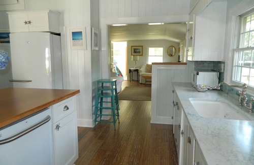 Rowayton Cottage | Rowayton Bungalow-Booking Month-Month 5,900. Inquire!