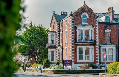 South Cliff Hotel | Rowntree Lodge