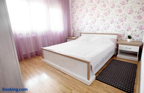 Old City Apartment | Rox Central Apartments 3