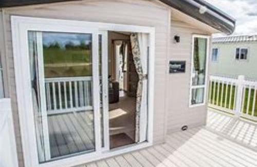Woodbury Apartment | Roxbury 5 Star 6 berth Luxury Caravan