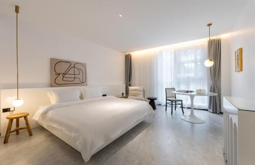 Jiyang Hotel | Roy Hotel-Yalong Bay Bohou Village