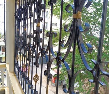 Manyimbo Apartment | Royal Apartment