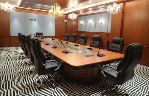 Berhampore Hotel | Royal Bishnu