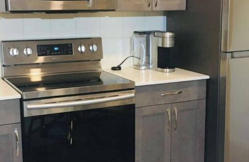 Northwest Edmonton House | Royal Castle Suites