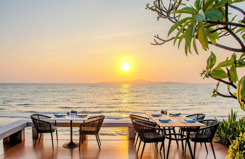 Pratumnak Hill Resort | Royal Cliff Beach Hotel Pattaya