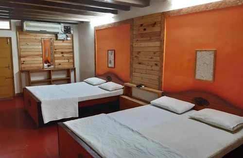 Anaimalai House | Royal Cottage, Anaimalai room 4