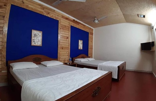 Anaimalai House | Royal Cottage, Anaimalai room 4