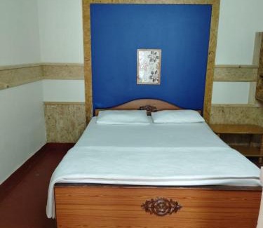 Anaimalai Hotel | Royal Cottage & Party Hall