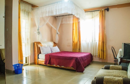 Arua Hotel | Royal Crane Resort