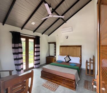 Thalawatugoda Hotel | Royal Crown Residency Hotel