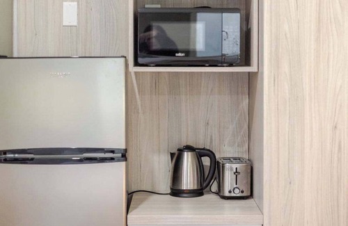 Gay Village Hotel | Royal Duo – Downtown MTL Stay