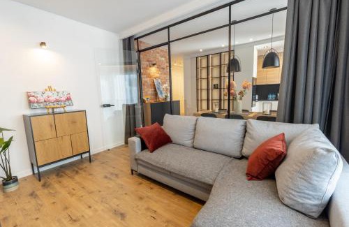 Bielany Apartment | Royal Family Apart metro Młociny
