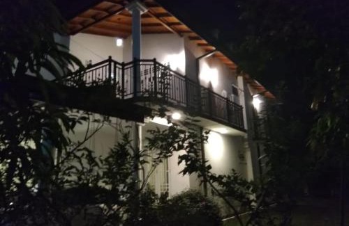 Handessa House | Royal Forest Villa kandy