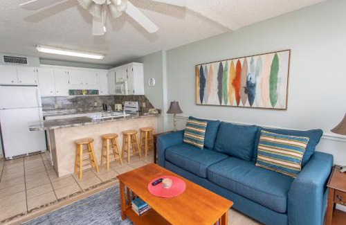 Garden City Apartment | ROYAL GARDEN RESORT 1012 condo