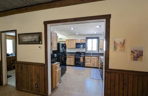 Canon City House | Royal Gorge Retreat