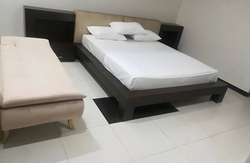 G-9 Sector House | Royal Grand Guest House