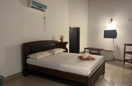 Puttalam Hotel | Royal Green Garden - Puttalam