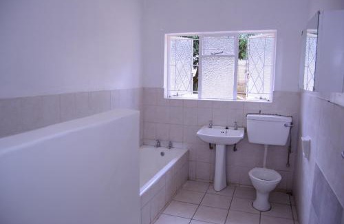 Harare East Cabin | Royal Guest House
