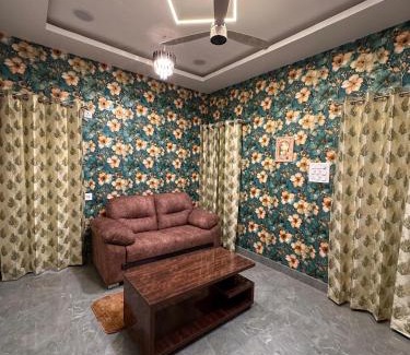 Alambagh Bed & Breakfast | Royal Heritage