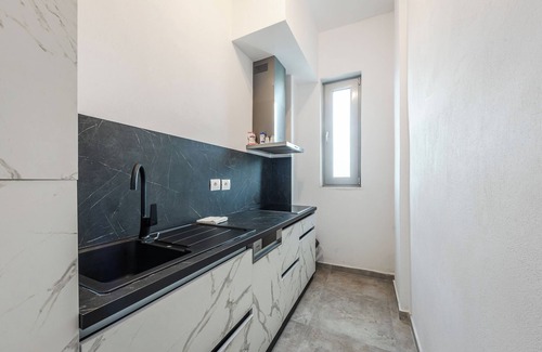Durres Apartment | Royal Hill Apartment 2 by PS
