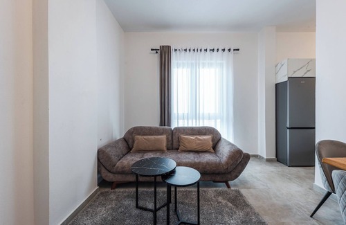 Durres Apartment | Royal Hill Apartment 2 by PS