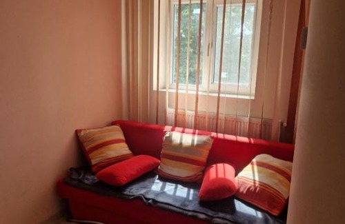 Turnu Magurele Apartment | Royal home