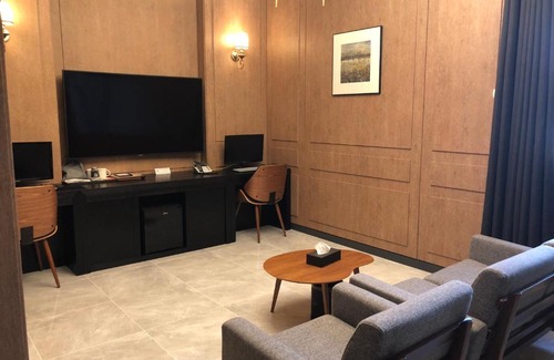 Jeongeup Hotel | Royal Hotel Jeongeup