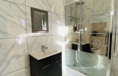 Isle of Grain Hotel | Royal Hotel Sheerness