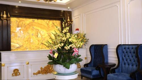 Thanh Tri Hotel | Royal Hotel Thanh Trì
