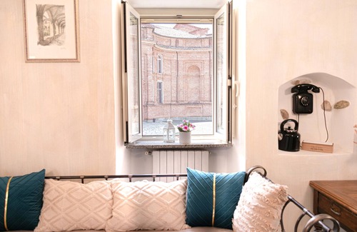Venaria Reale Apartment | ROYAL HOUSE on the Palace of Venaria