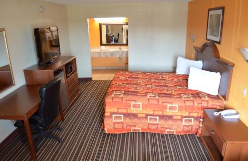 Greenville Hotel | Royal Inn Greenville