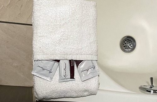 Linden Hotel | Royal Inn Linden