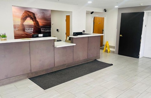 Midvale Hotel | Royal Inn Midvale