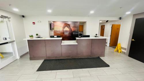 Midvale Hotel | Royal Inn Midvale