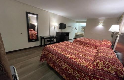 Fredericksburg Hotel | Royal Inn Motel