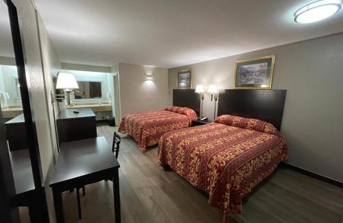 Fredericksburg Hotel | Royal Inn Motel
