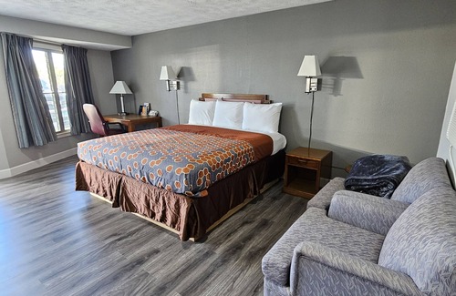 Perry Hotel | Royal Inn Motel