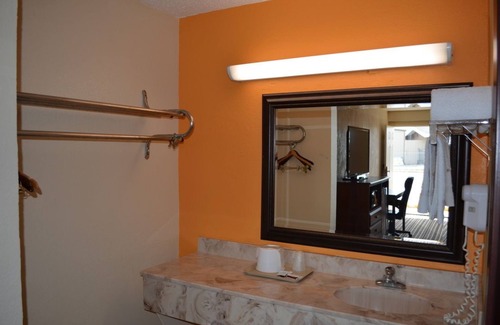 Greenville Hotel | Royal Inn
