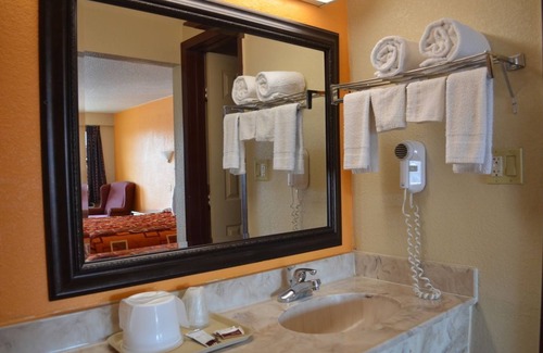 Greenville Hotel | Royal Inn