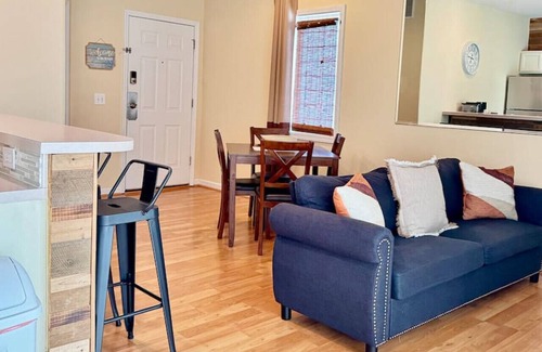 Sea Trail Apartment | Royal Jr. Suite 215 Royal Poste